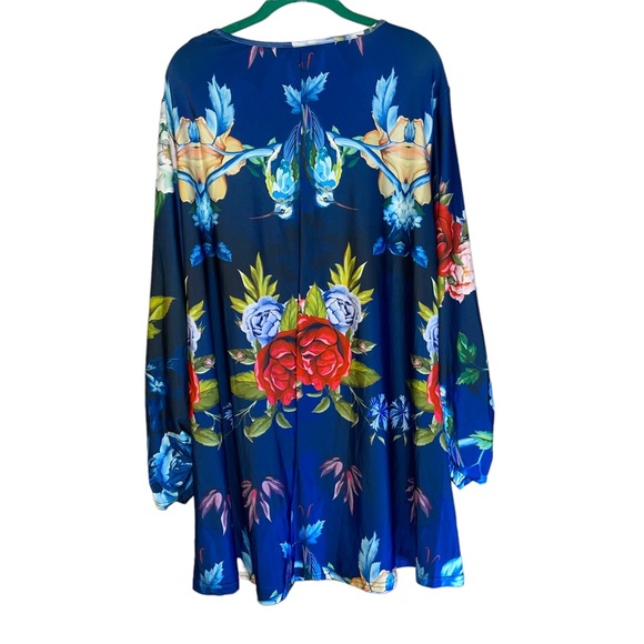 Lily by Firmiana Floral Long Sleeve Tunic Plus Size 4X - Picture 2 of 6